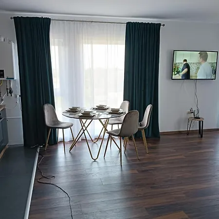 Apartman Charlye *